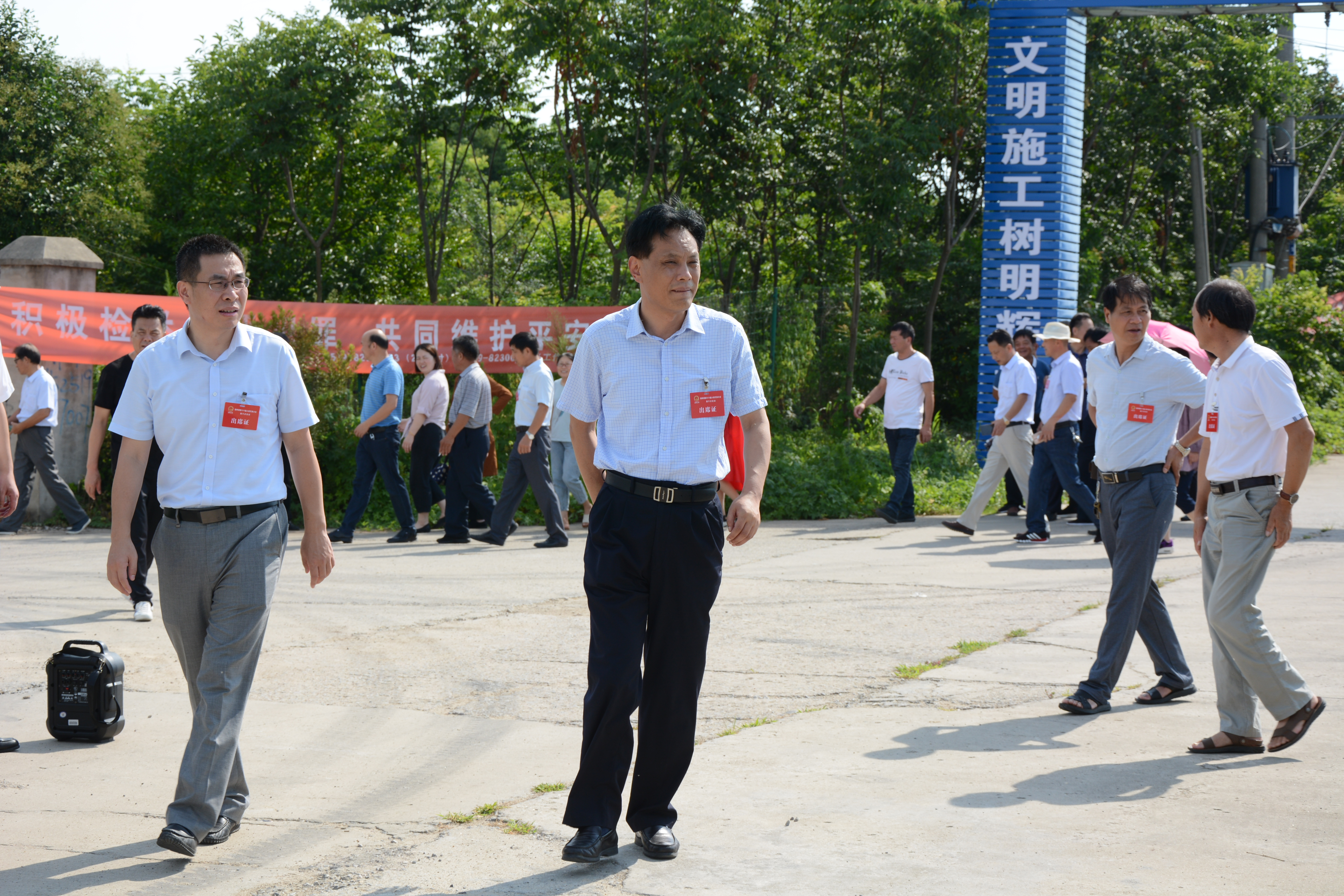 常州市金坛区人大网-儒林镇:组织区,镇代表开展环保